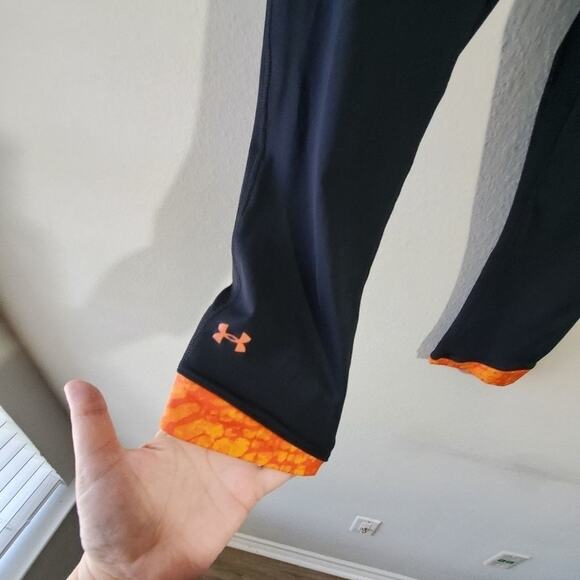 UNDER ARMOUR active athletic workout capri legging - Picture 2 of 7